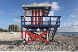 Photo Textures of Lifeguard Kiosk